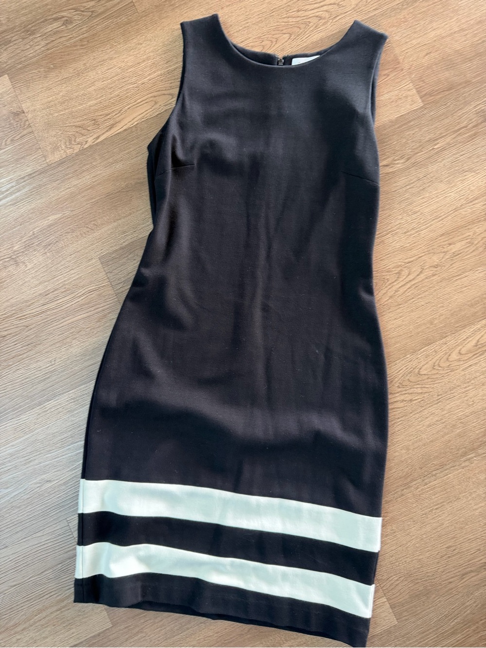 NWT Calvin Klein Black Sheath Dress with White Hem Stripes Sz 8